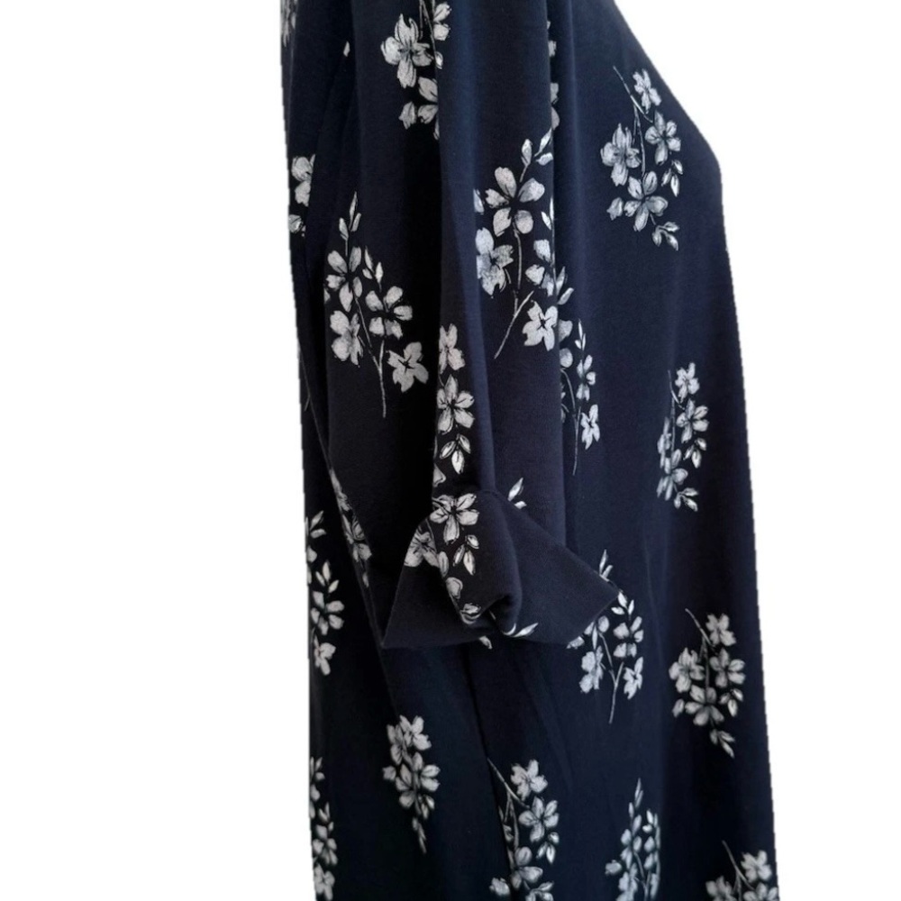 Style&Co. Women’s Short Sleeve Navy & Light Blue Floral Top, Plus Size 3X, NWT - Picture 4 of 12